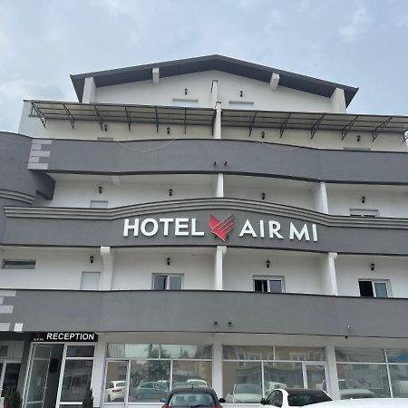 Airmi Hotel Surcin Luaran gambar